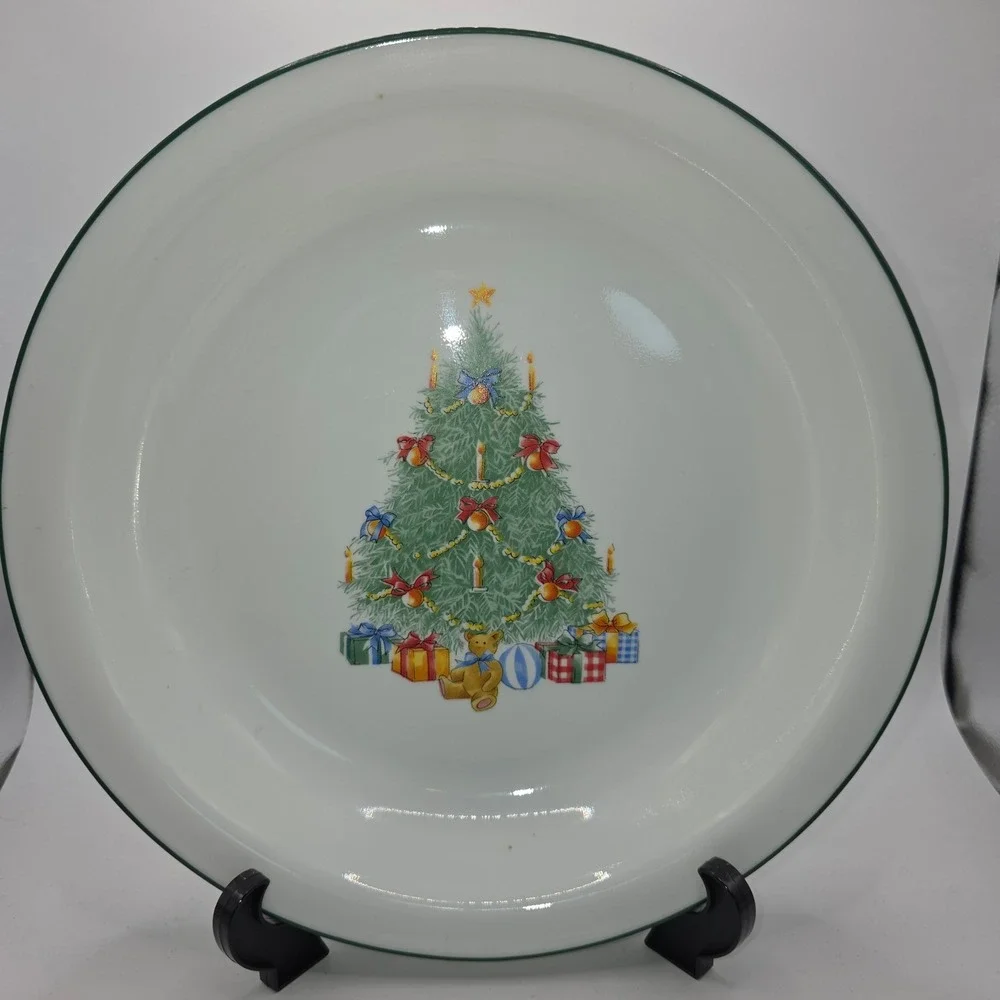 Corelle by Corning Christmas Tree Pasta Bowl Rimmed Soup Plate Green Trim USA
